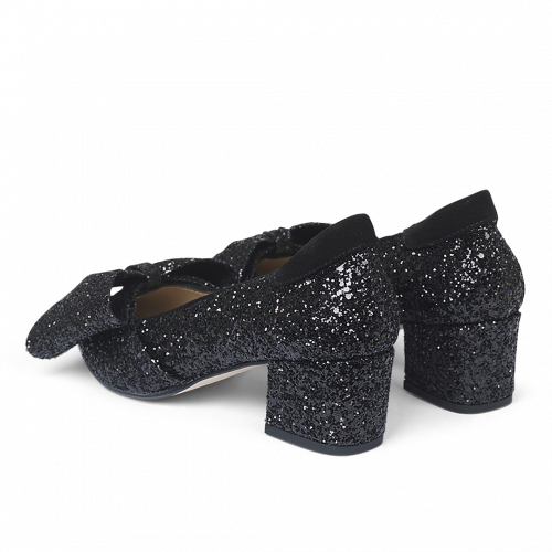 Glitter pump