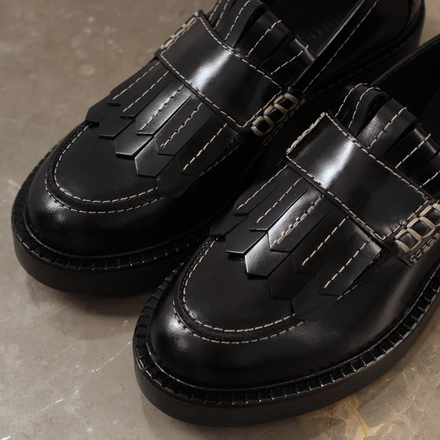 Angulus 1678-101 Chuncky Penny Loafer Med Frynser