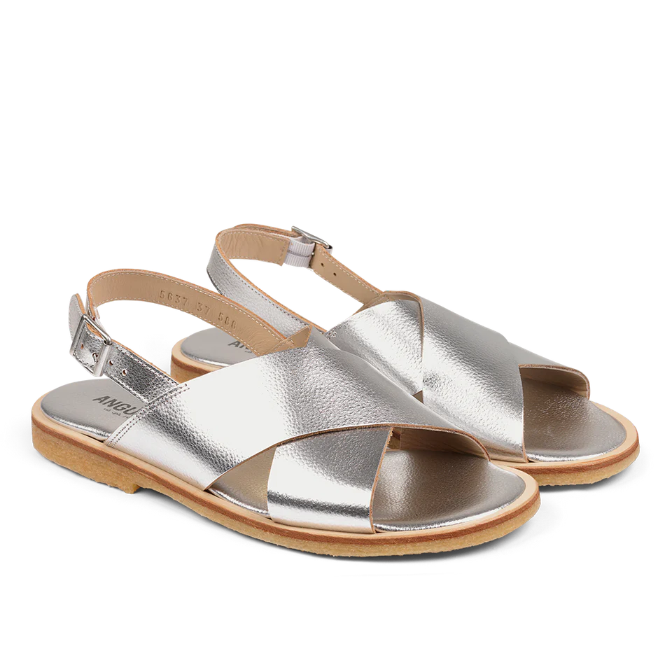 Angulus Sandal 5637-101, Klassisk Krydssandal, Sølv