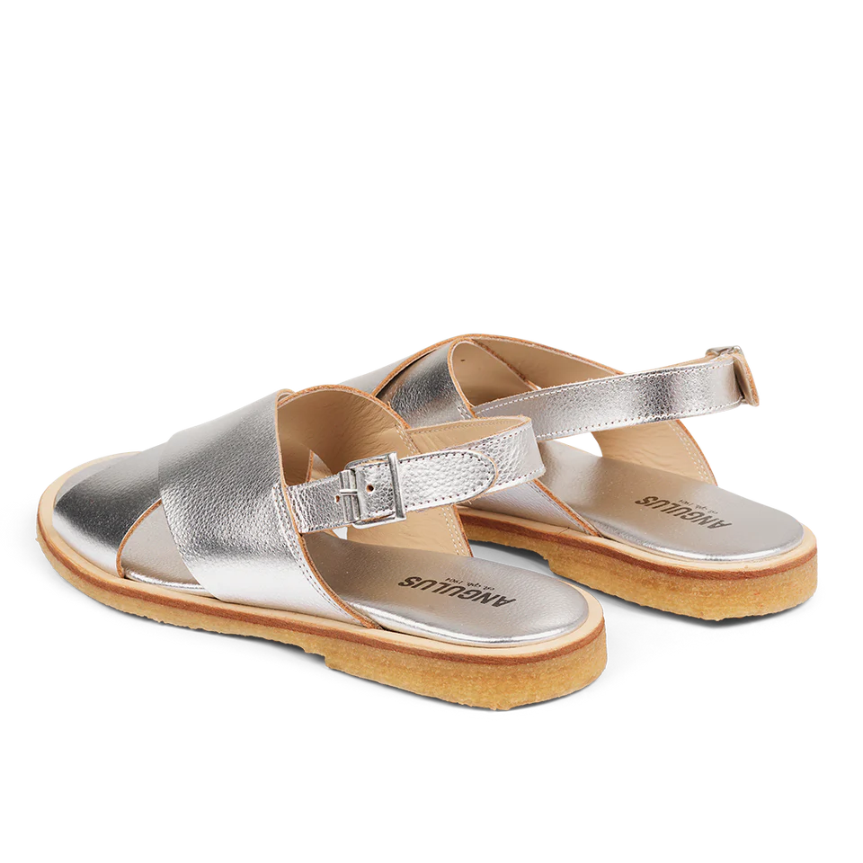 Angulus Sandal 5637-101, Klassisk Krydssandal, Sølv