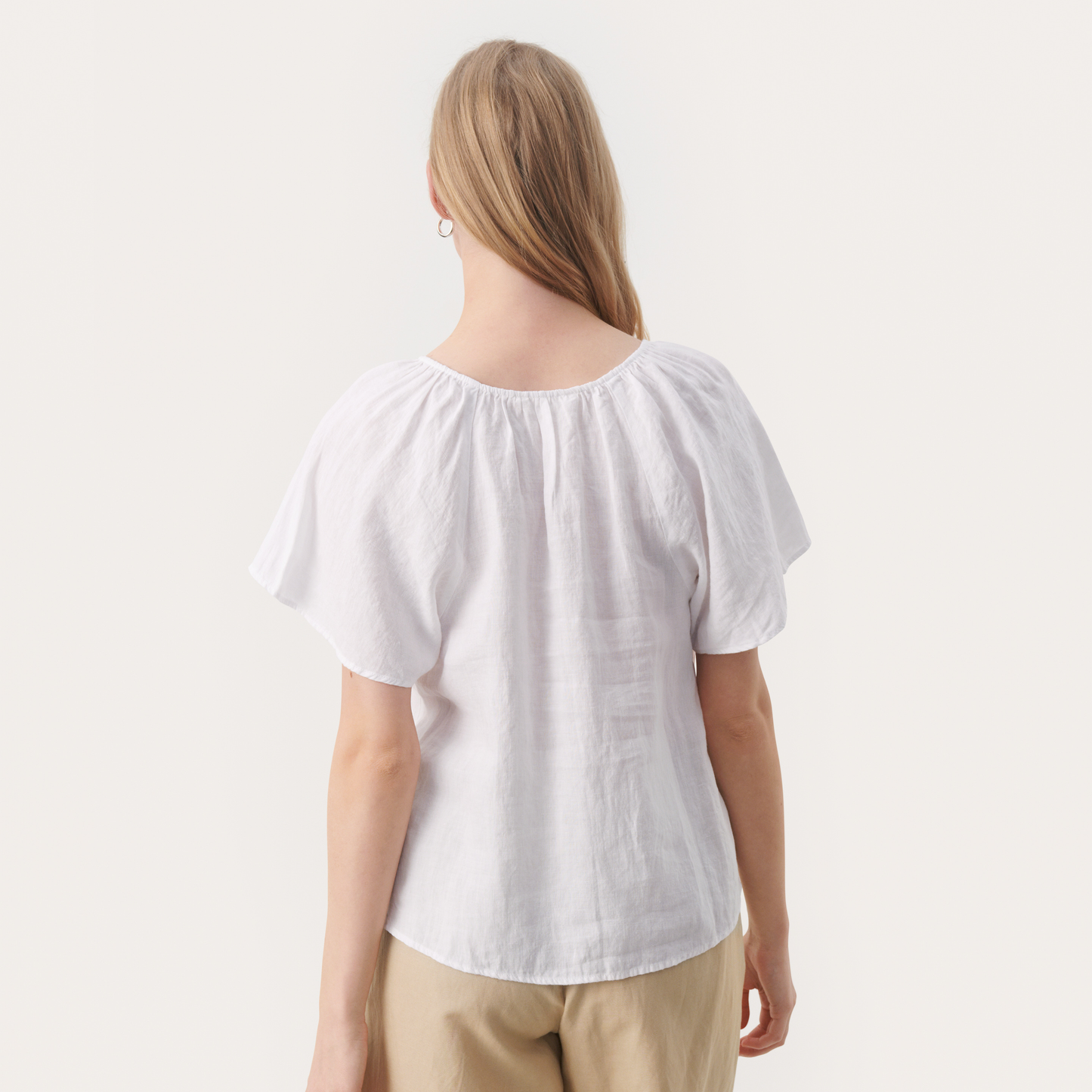 Part Two Georgiana, Bright White