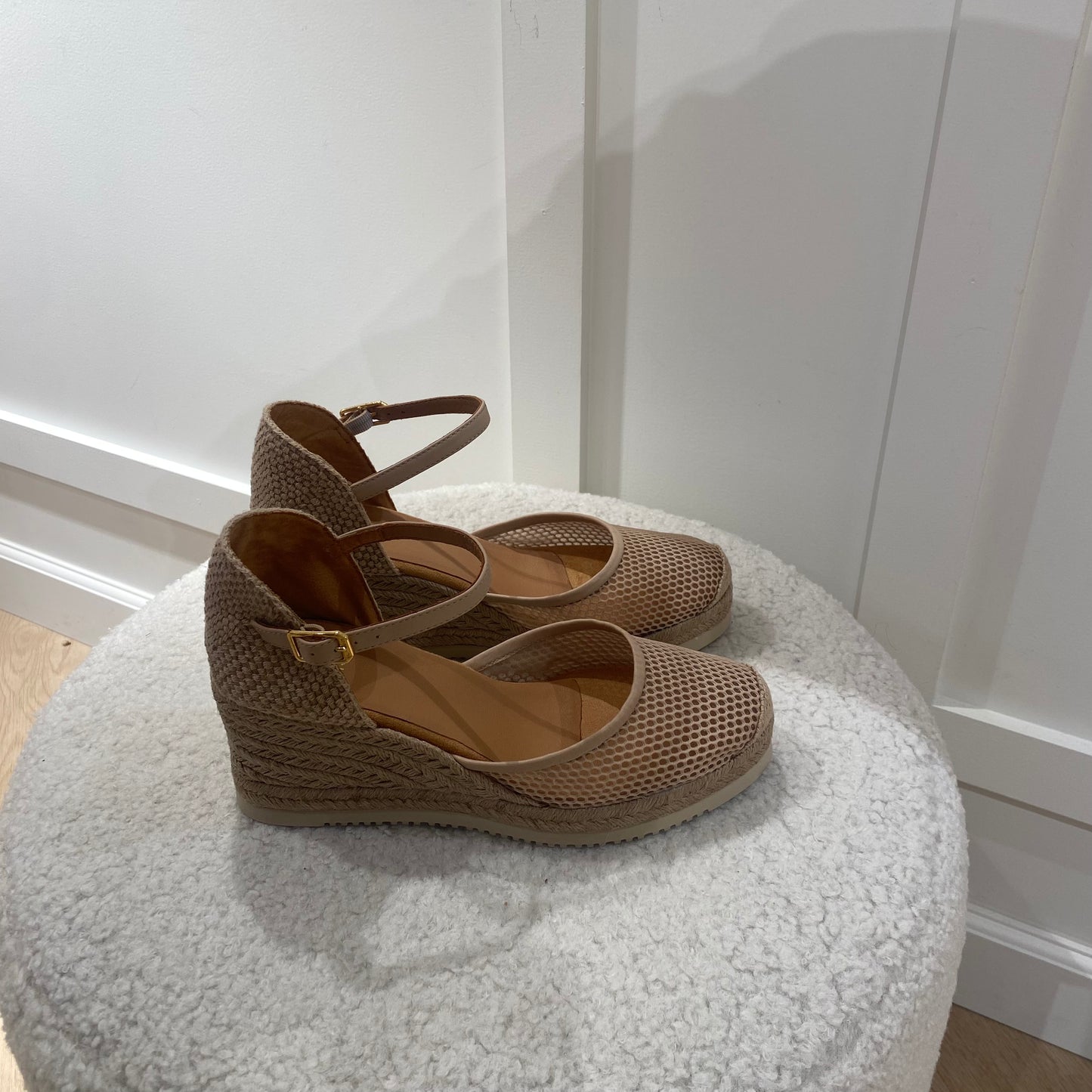 Unisa Corebo Sandal, Skin