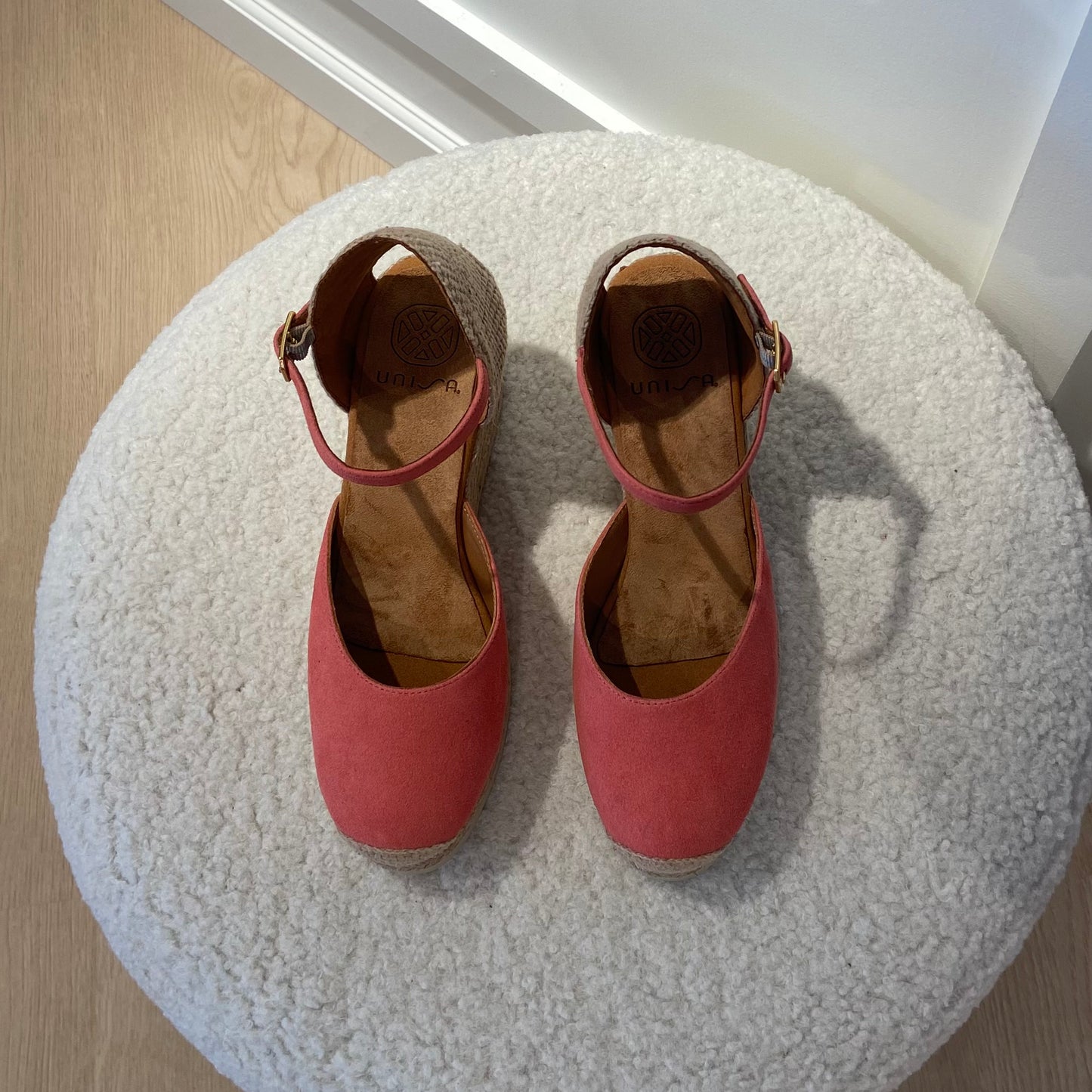 Unisa Caceres Sandia Sandal