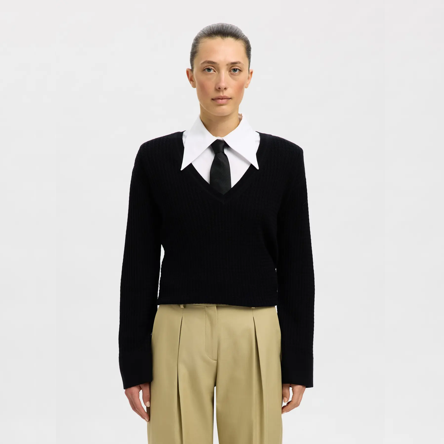Selected Thea Merino, Black