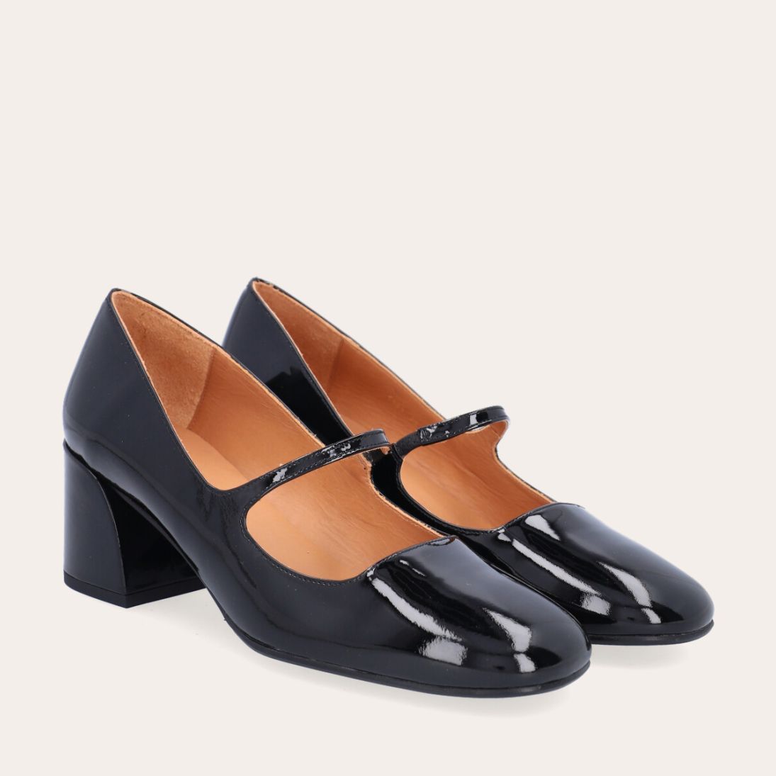 Billi Bi A5561 Håndlavet pump, Black patent