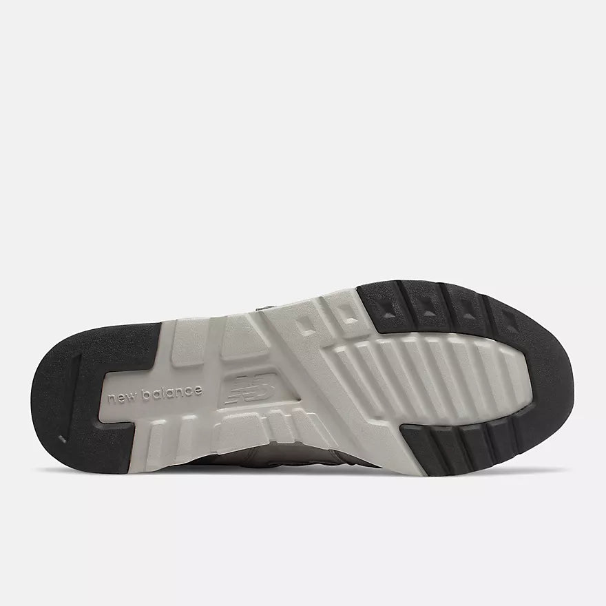 New Balance CM997HCA Sneakers