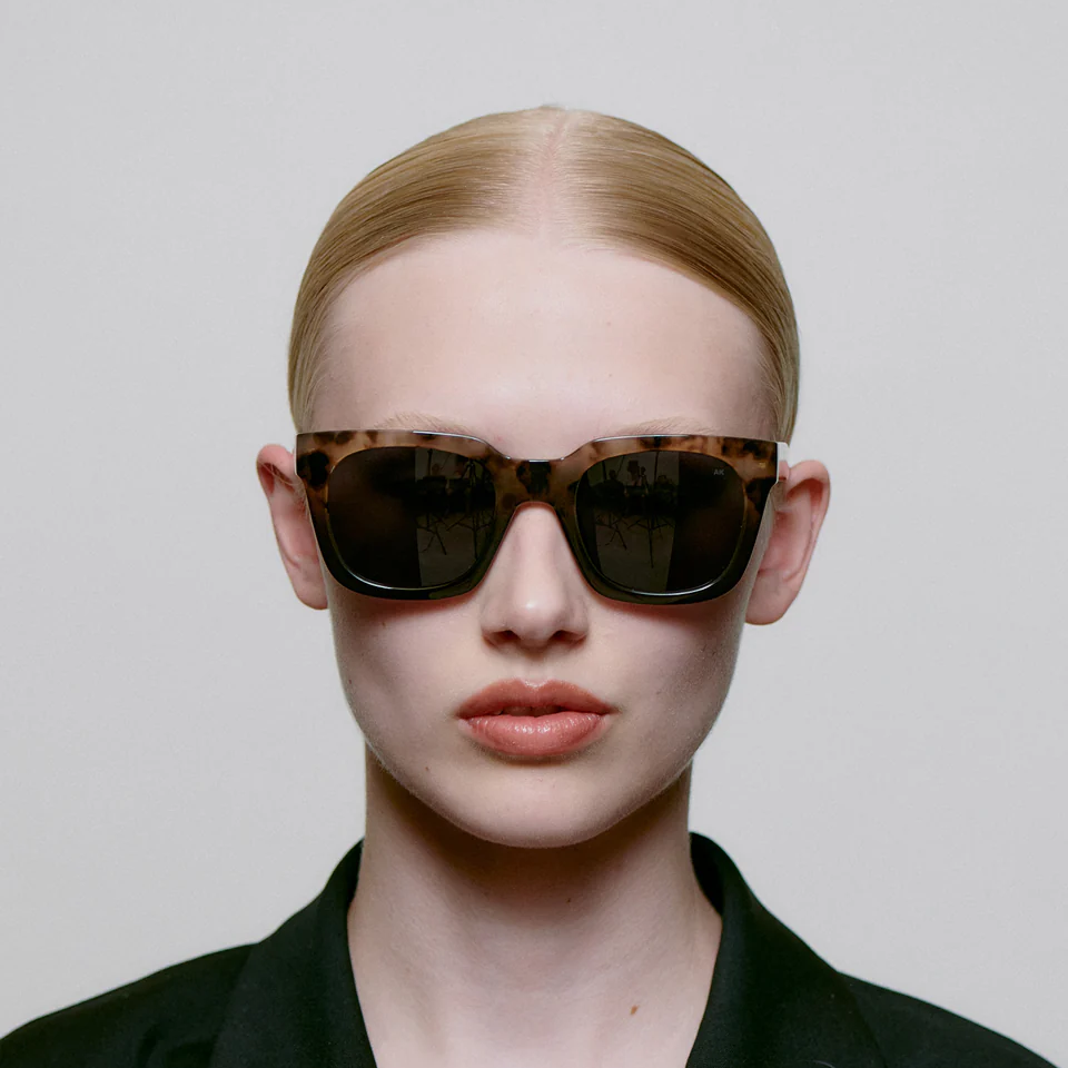 A. Kjærbede Nancy Solbrille, Nancy Coquina/ Grey Transparent