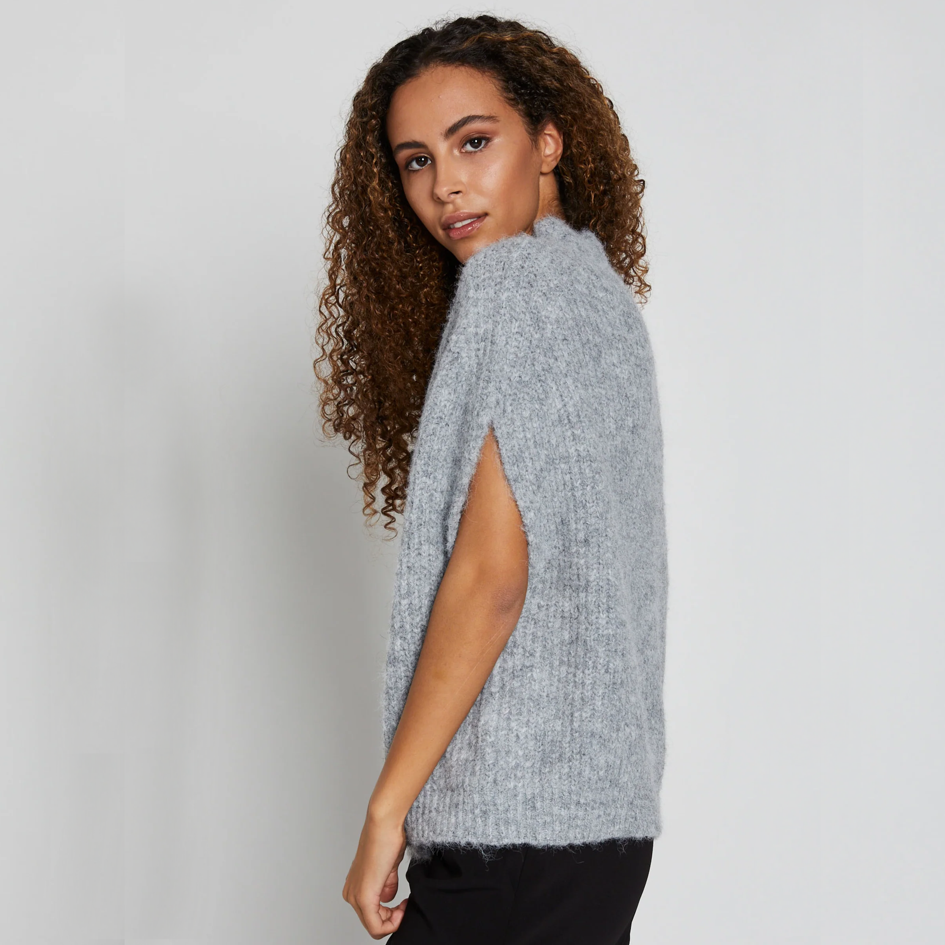 Bruuns Bazaar Buckeye Hira Knit Vest, Grey Melange