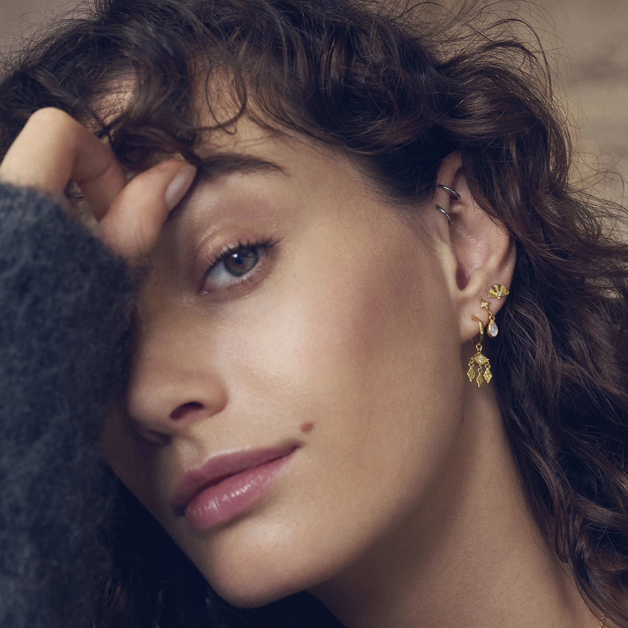 Maanesten 10043A Poco Earrings, Forgyldt