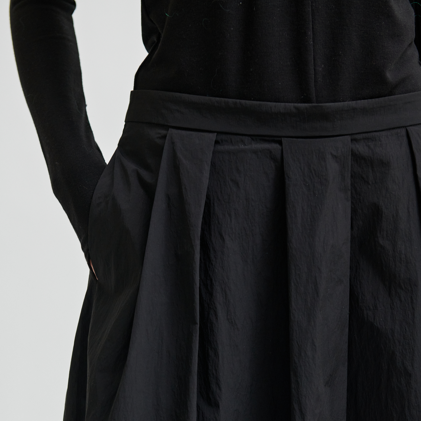 Second Female Niline Skirt, Black
