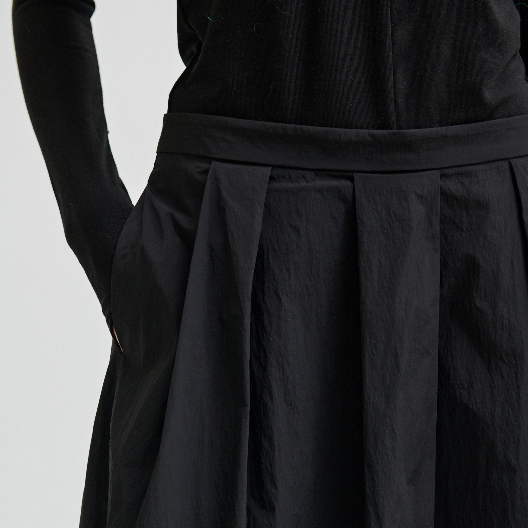 Second Female Niline Skirt, Black