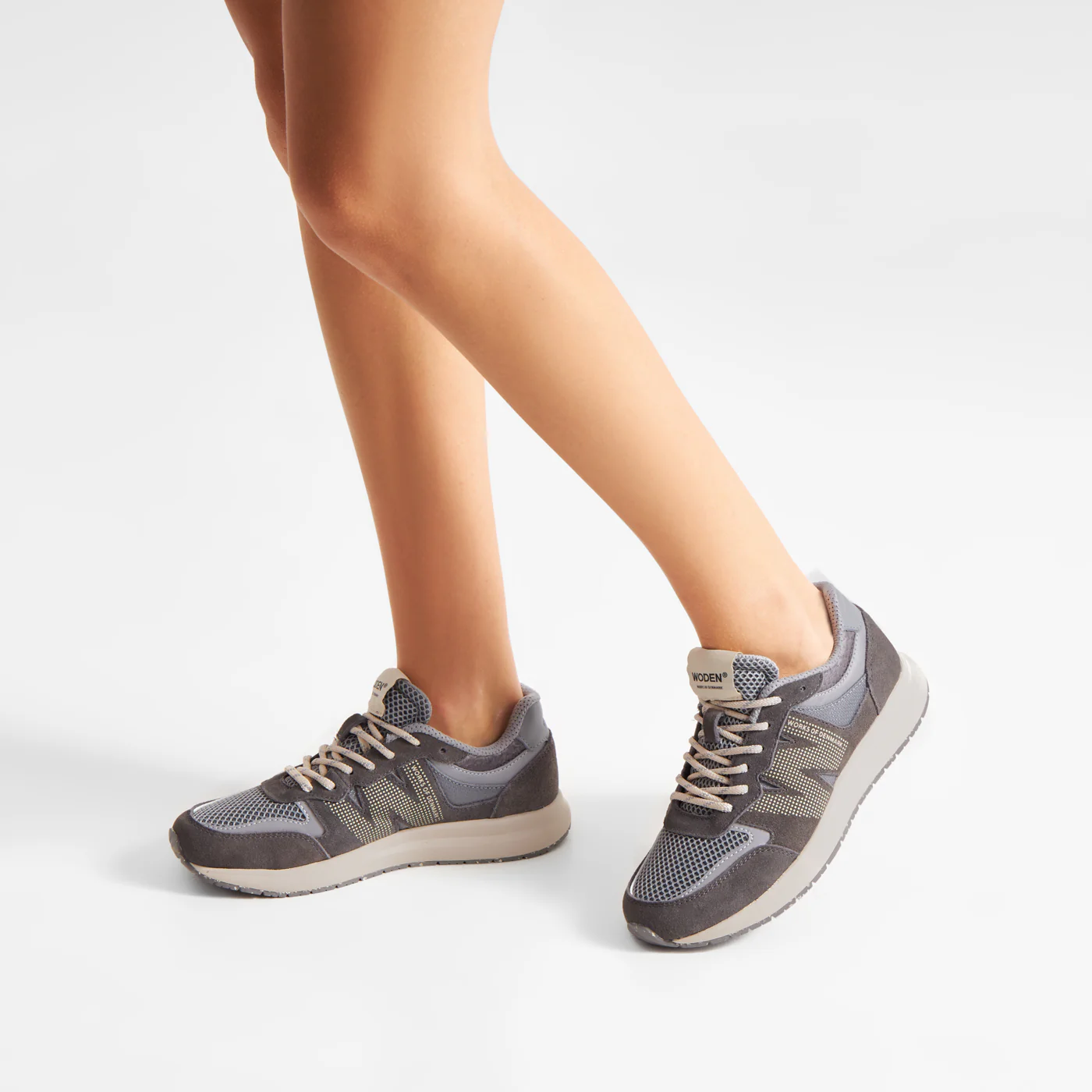 Woden Rigmor Open Mesh, Dark Grey