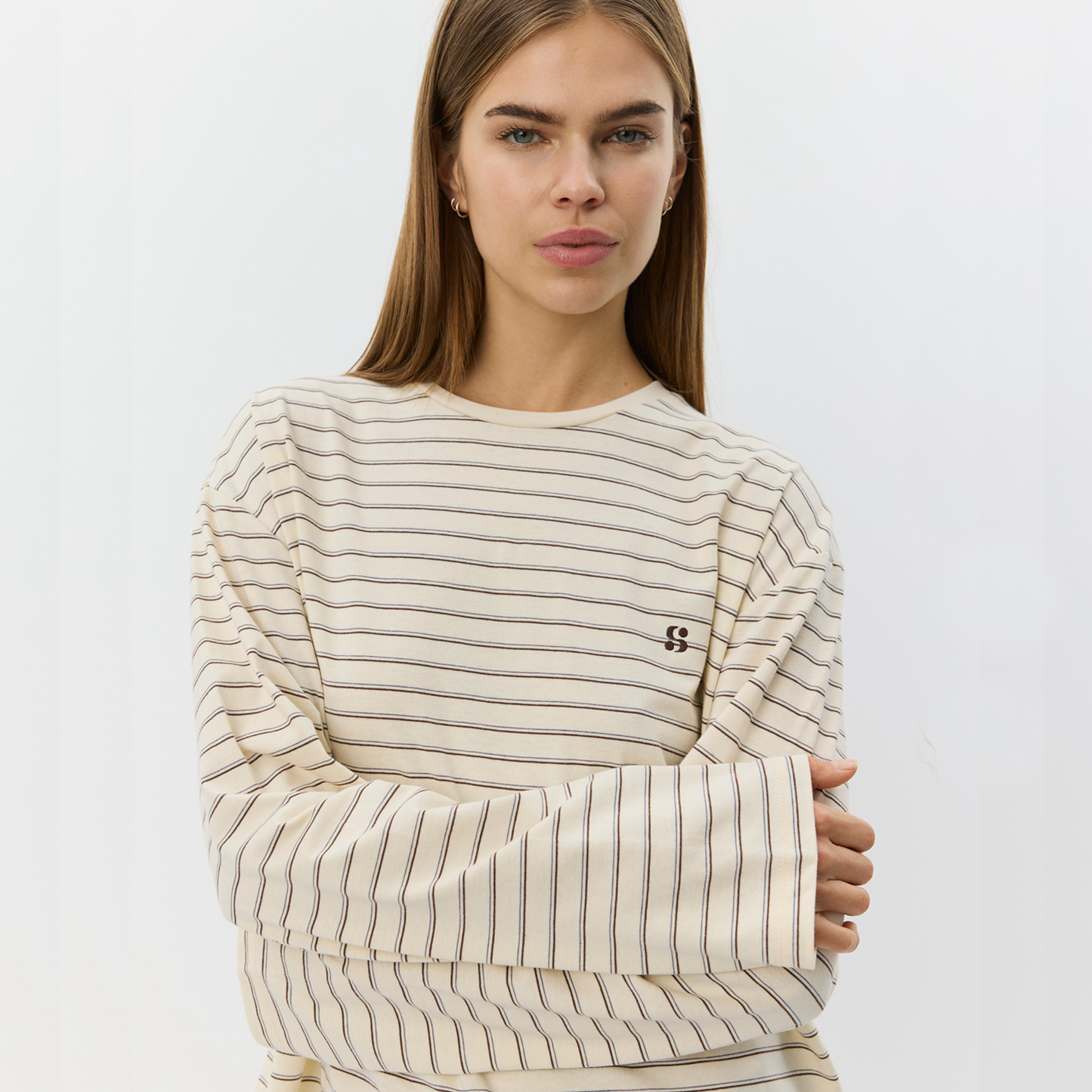 Sofie Schnoor Masy Long-Sleeve Boxy T-shirt, Off White Striped