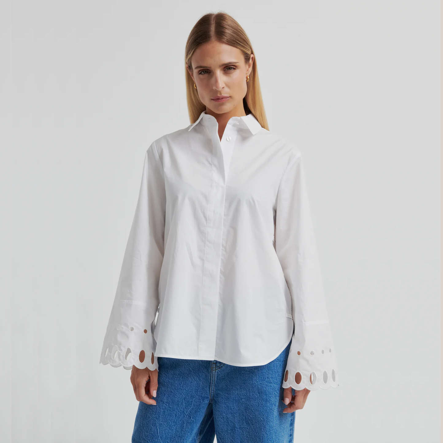 Second Female Yenifer Shirt, White